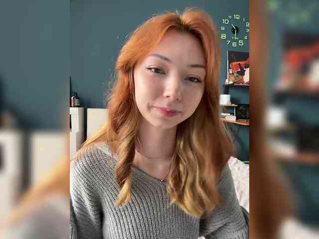 ShyAlya webcam