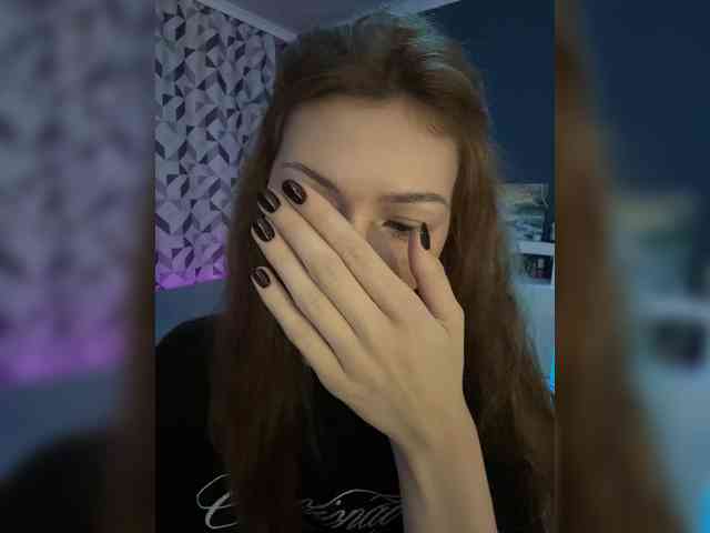 ShyAlya webcam