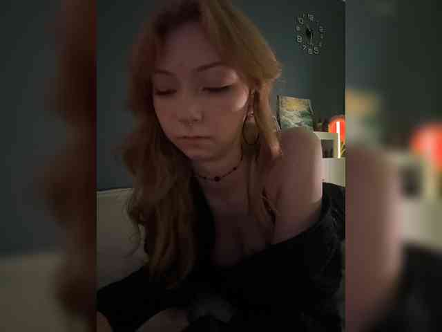 CrazyAleona Sex Cam Show