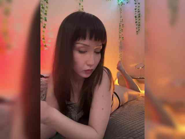 ShyAlya webcam