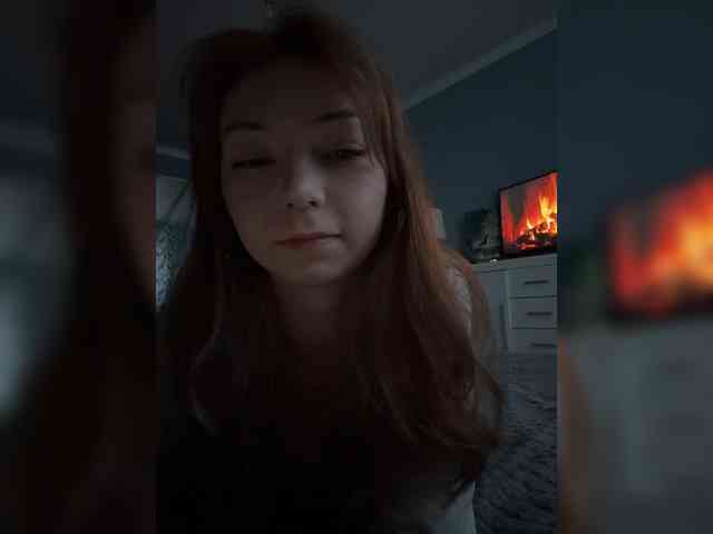 ShyAlya webcam