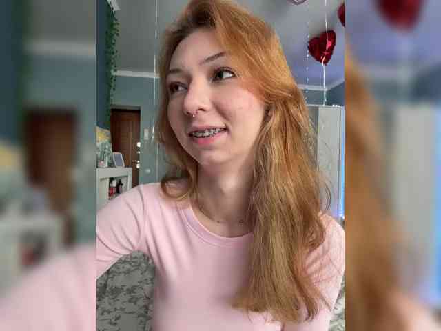 ShyAlya webcam