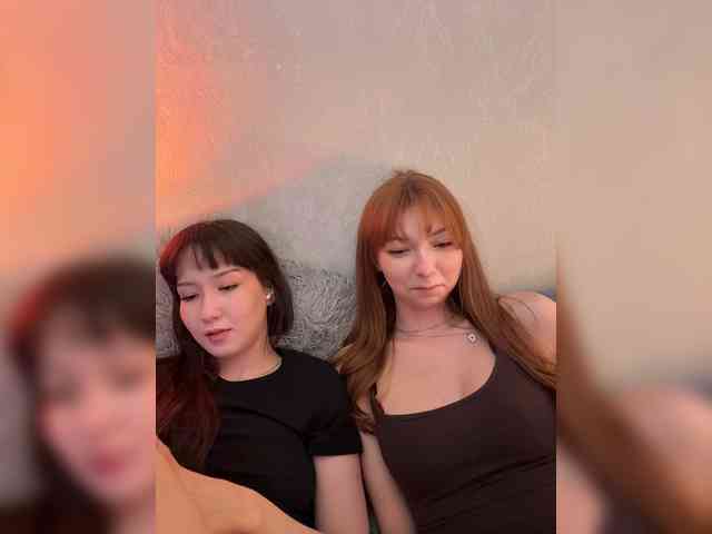 ShyAlya webcam