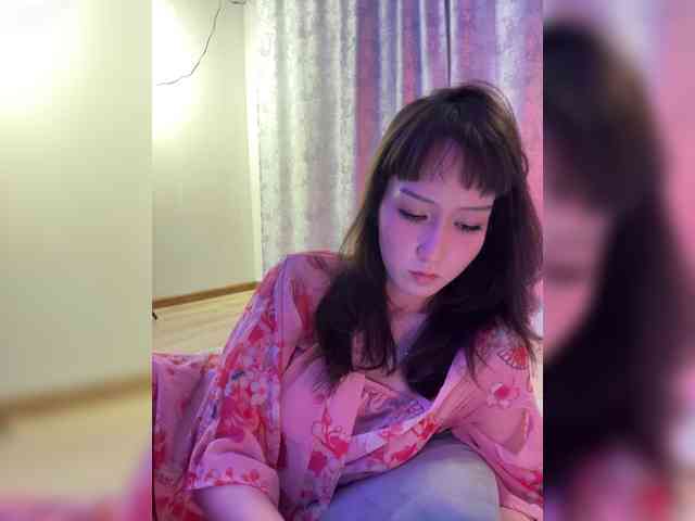 ShyAlya webcam