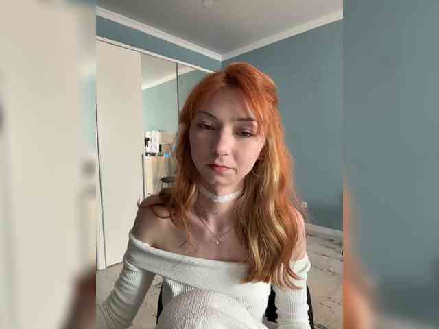 ShyAlya webcam