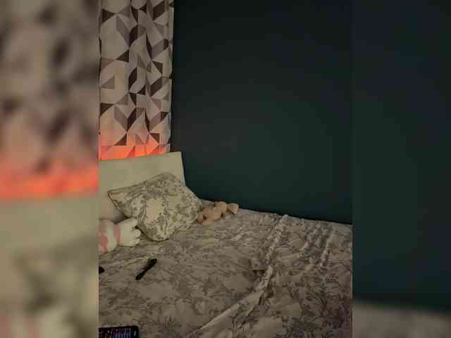 CrazyAleona Sex Cam Show