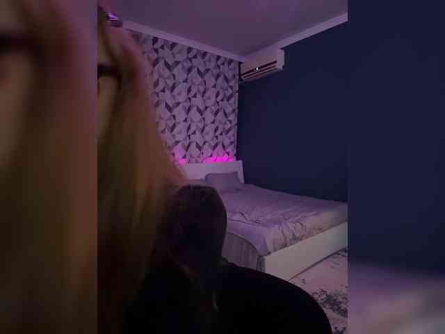 ShyAlya webcam