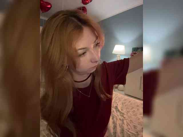 ShyAlya webcam
