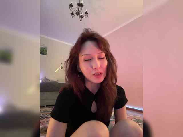 ShyAlya webcam