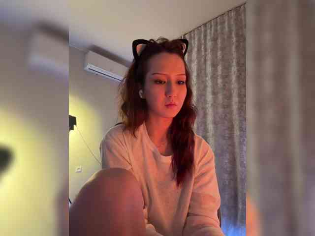 ShyAlya webcam