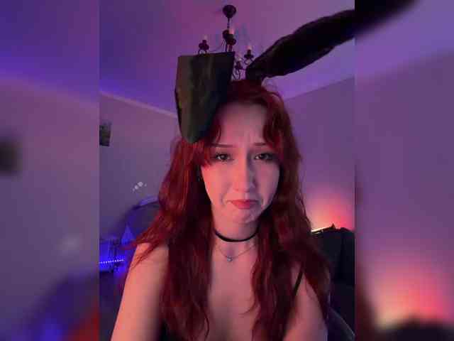 CrazyAleona's webcam live show