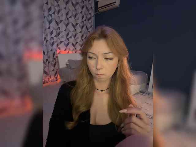 ShyAlya webcam