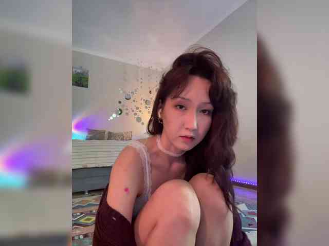 ShyAlya webcam
