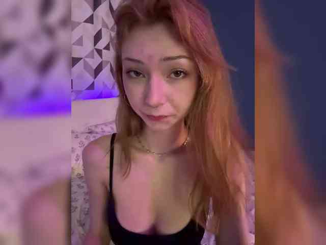 ShyAlya webcam