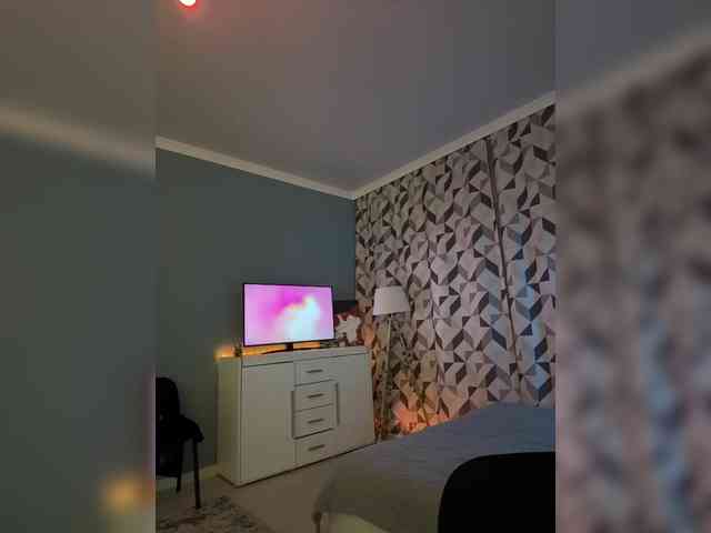 ShyAlya webcam