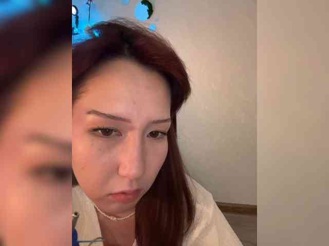 ShyAlya webcam