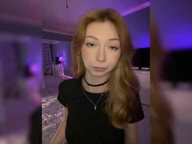 ShyAlya webcam