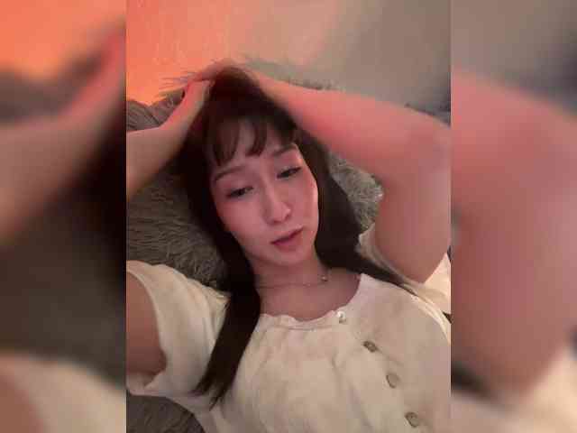 ShyAlya webcam