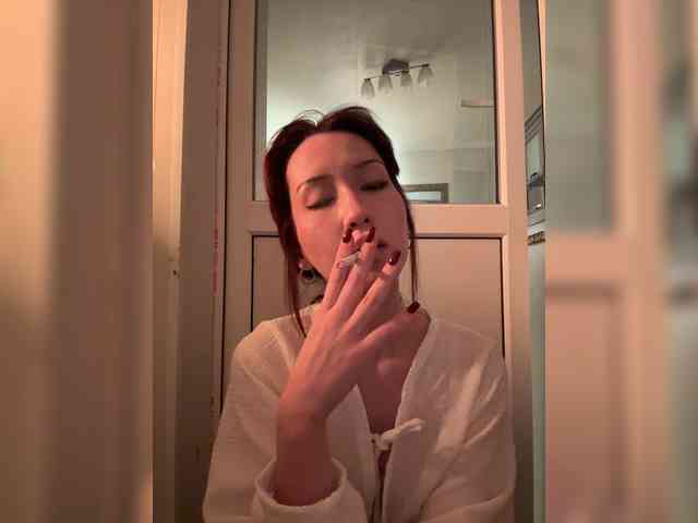 ShyAlya webcam