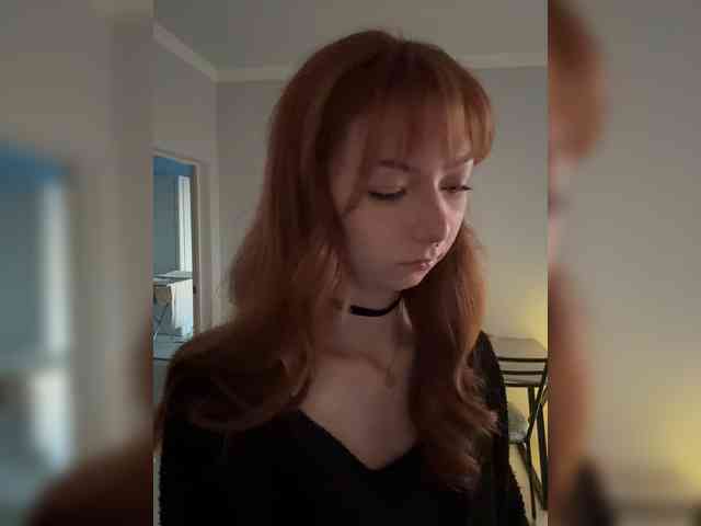 ShyAlya webcam