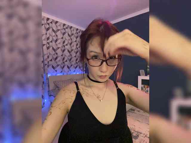 ShyAlya webcam