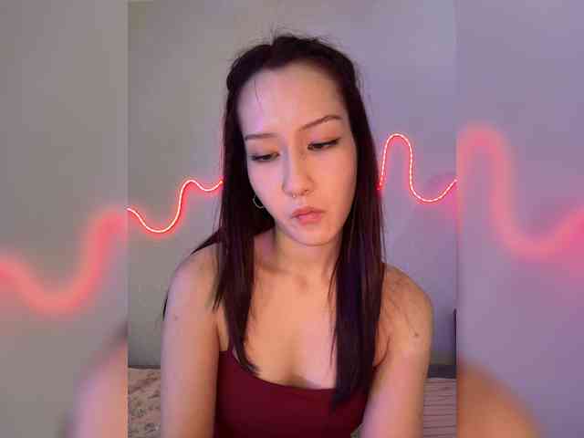 ShyAlya webcam