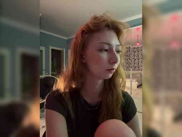 ShyAlya webcam