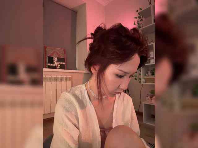 ShyAlya webcam