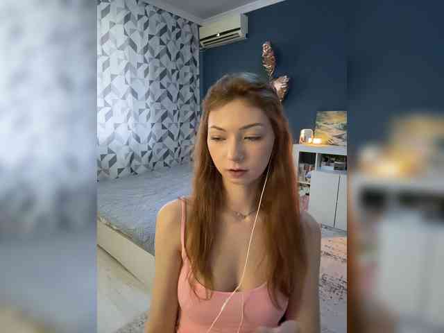 ShyAlya webcam