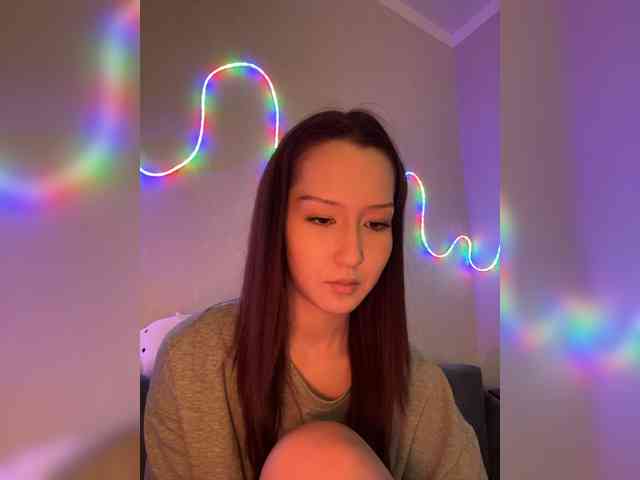 ShyAlya webcam