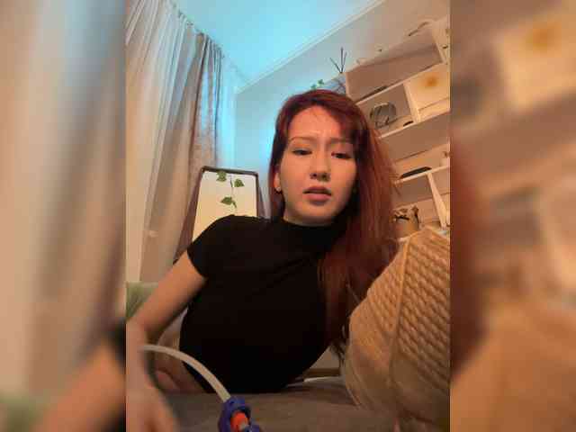 ShyAlya webcam