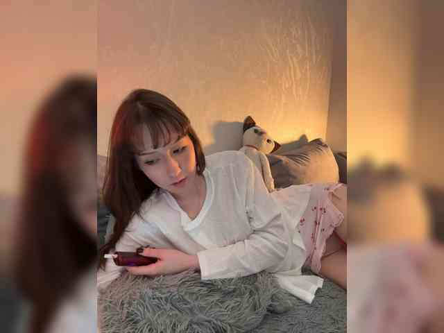ShyAlya webcam
