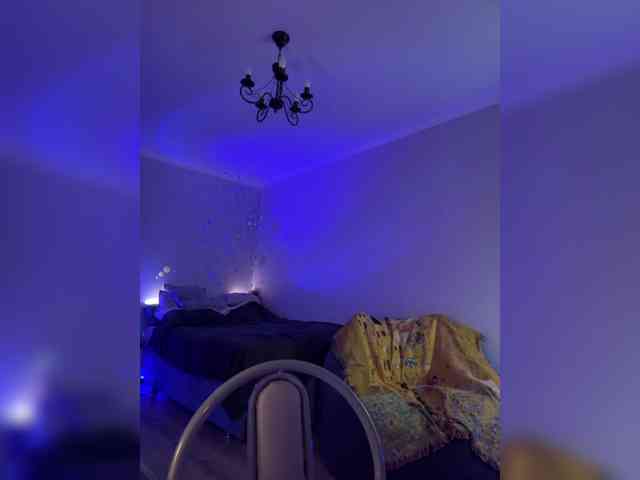 ShyAlya webcam