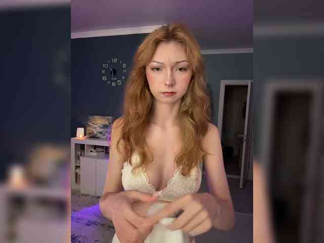 ShyAlya webcam