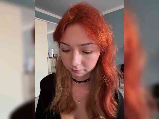 CrazyAleona Live Webcam on BongaCams