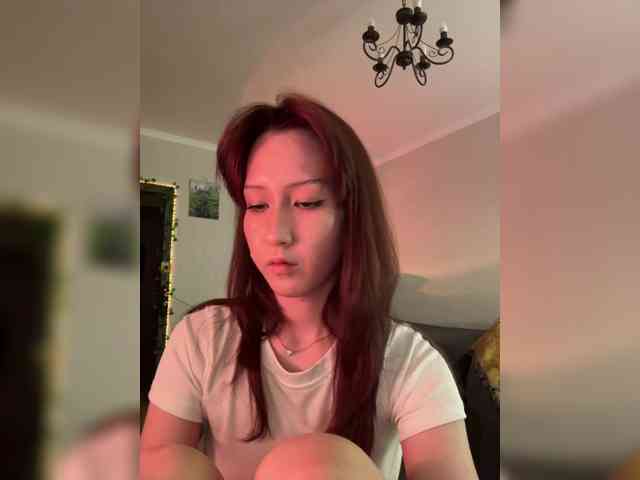 ShyAlya webcam