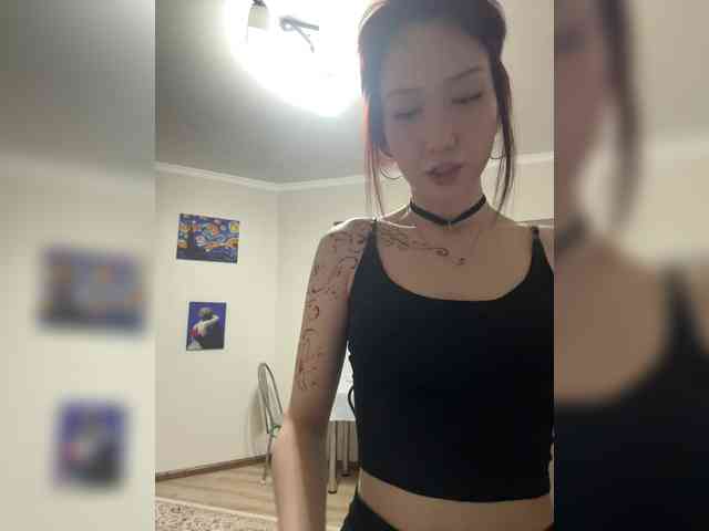 ShyAlya webcam