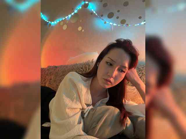 ShyAlya webcam