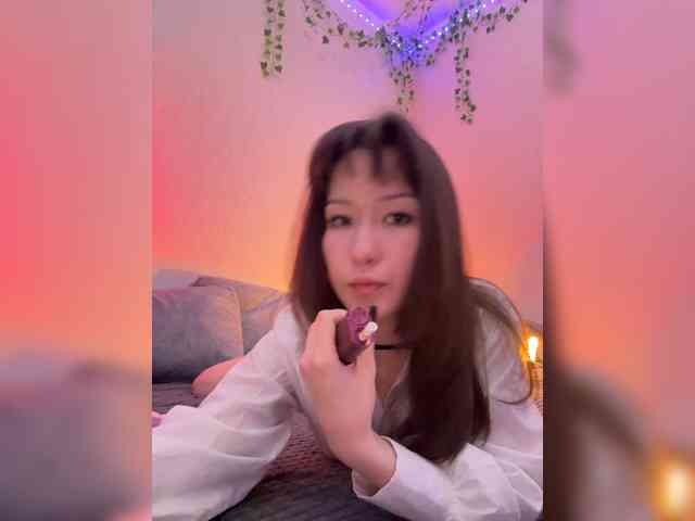 ShyAlya webcam