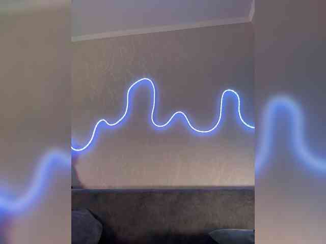 ShyAlya webcam