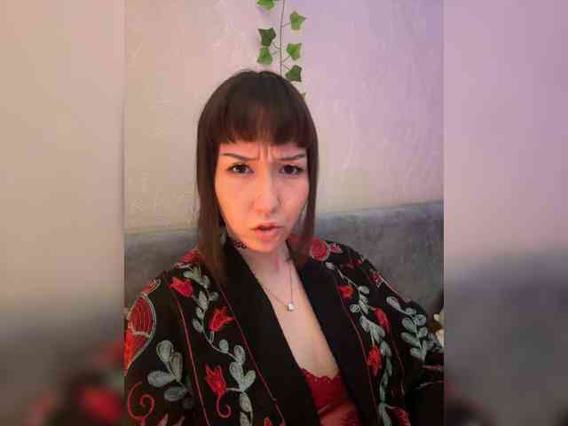 ShyAlya webcam