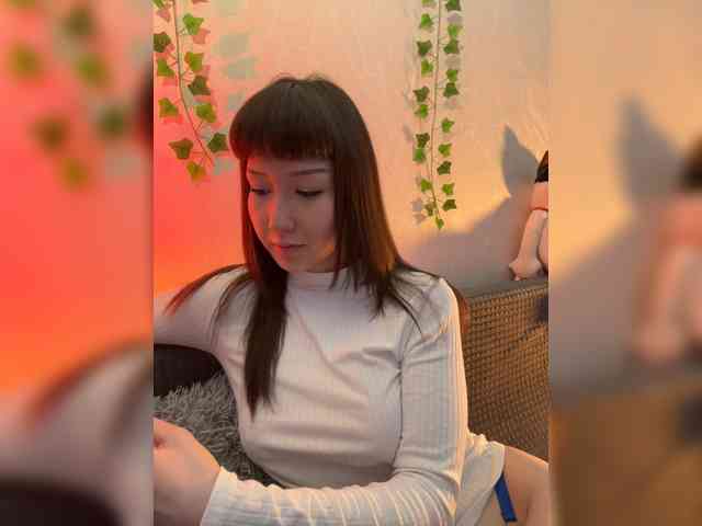 ShyAlya webcam