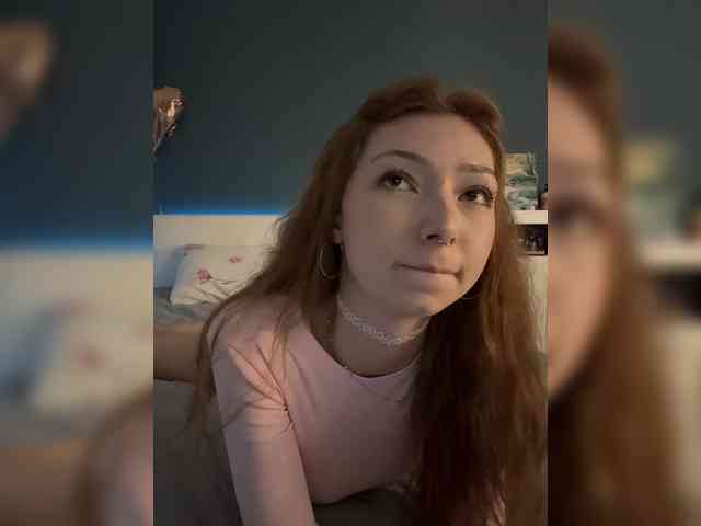 ShyAlya webcam