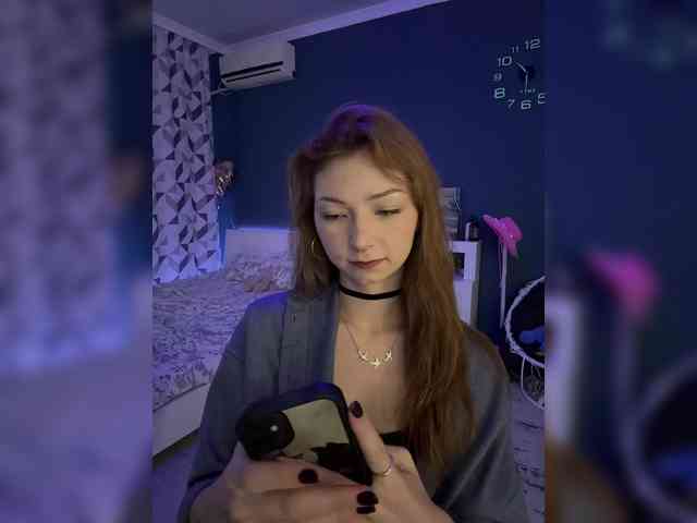 ShyAlya webcam
