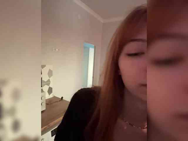 ShyAlya webcam