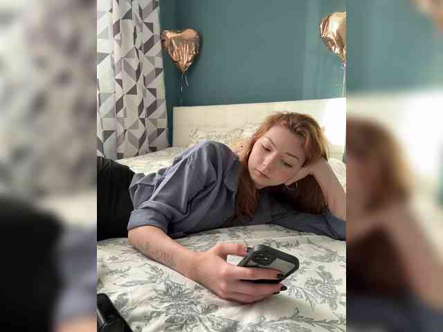 ShyAlya webcam