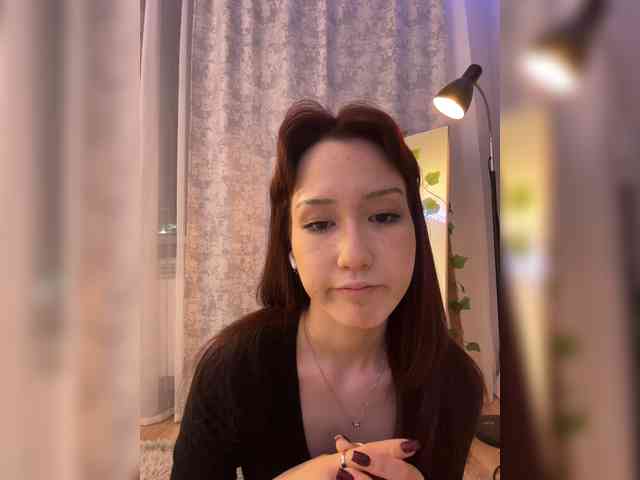 ShyAlya webcam