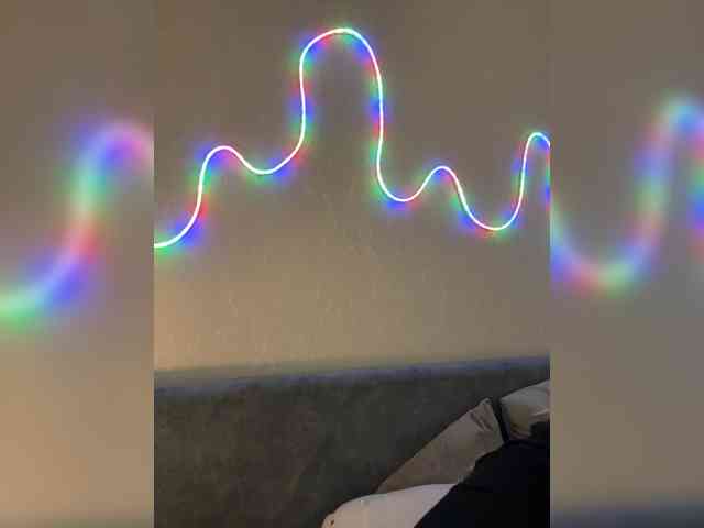 ShyAlya webcam