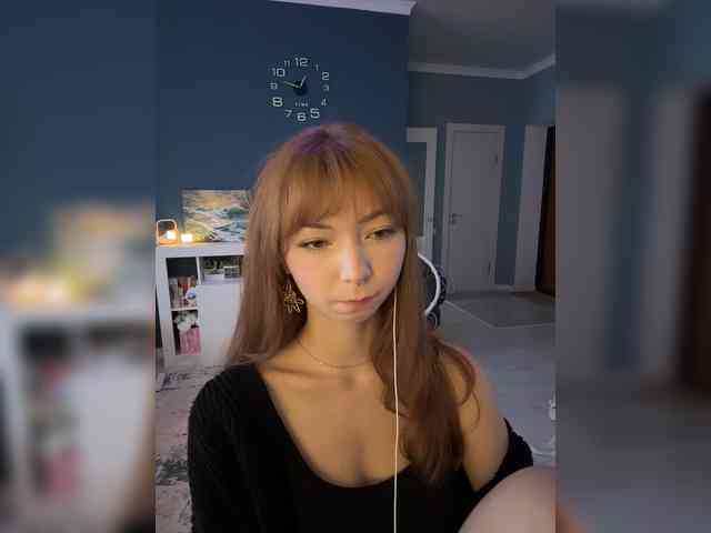 ShyAlya webcam