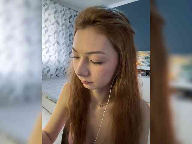 ShyAlya webcam